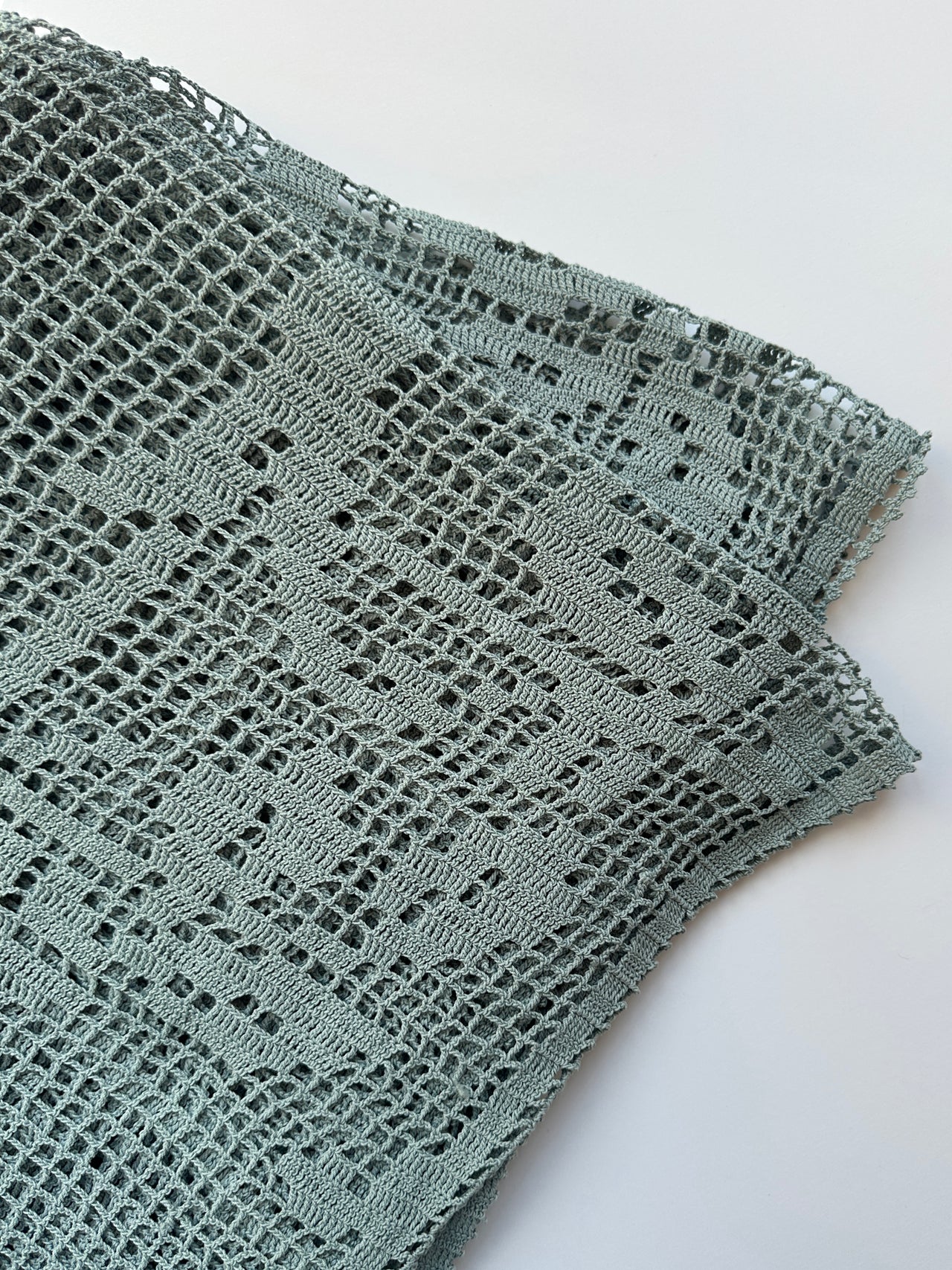 Dessus de lit vintage fait au fil - 1900 - Celadon - 120x170cm