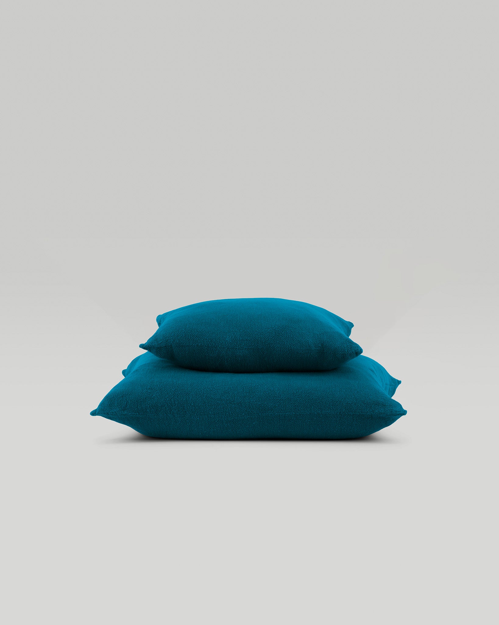 Housse de coussin en lin brut français 16