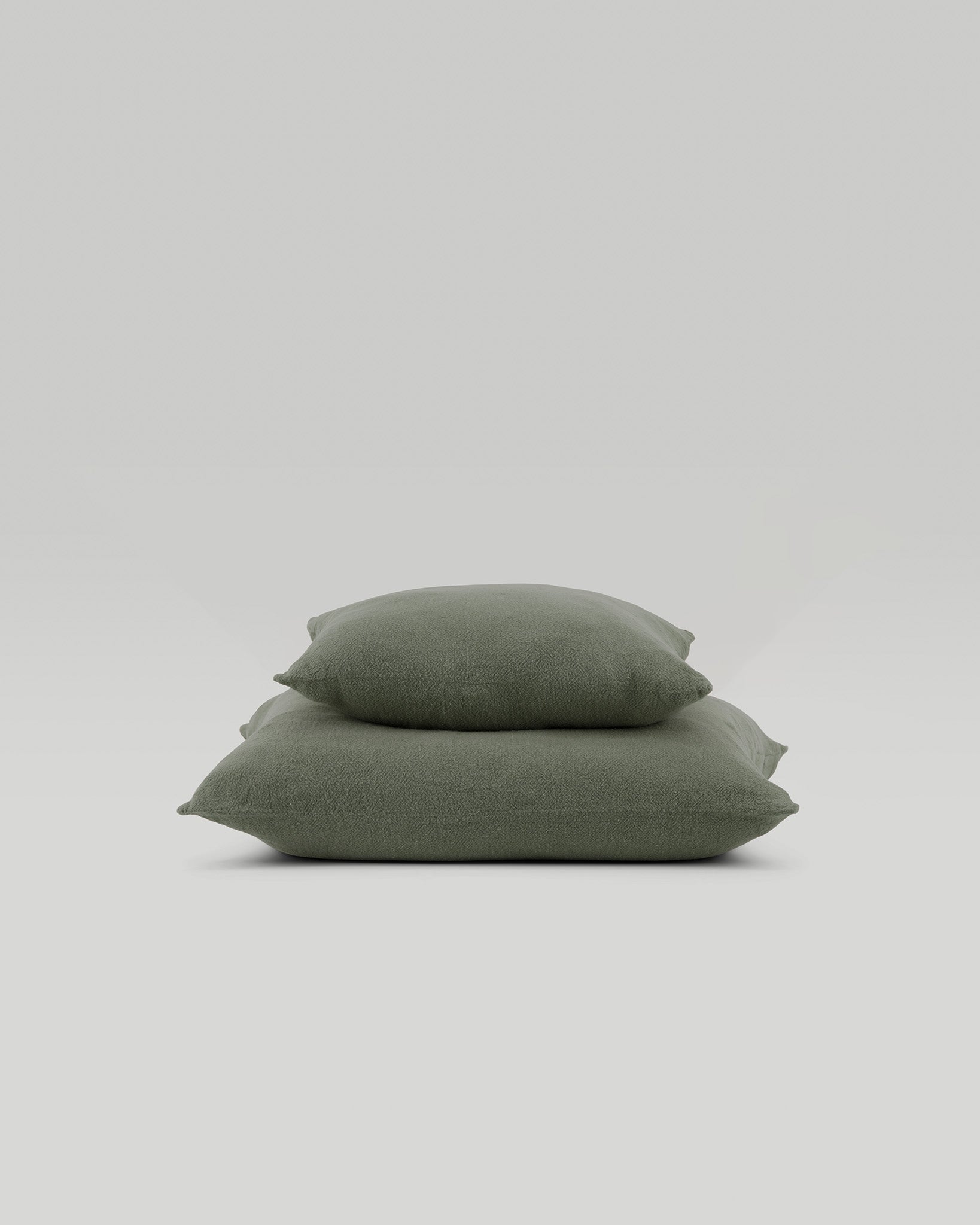 Housse de coussin en lin brut français 14