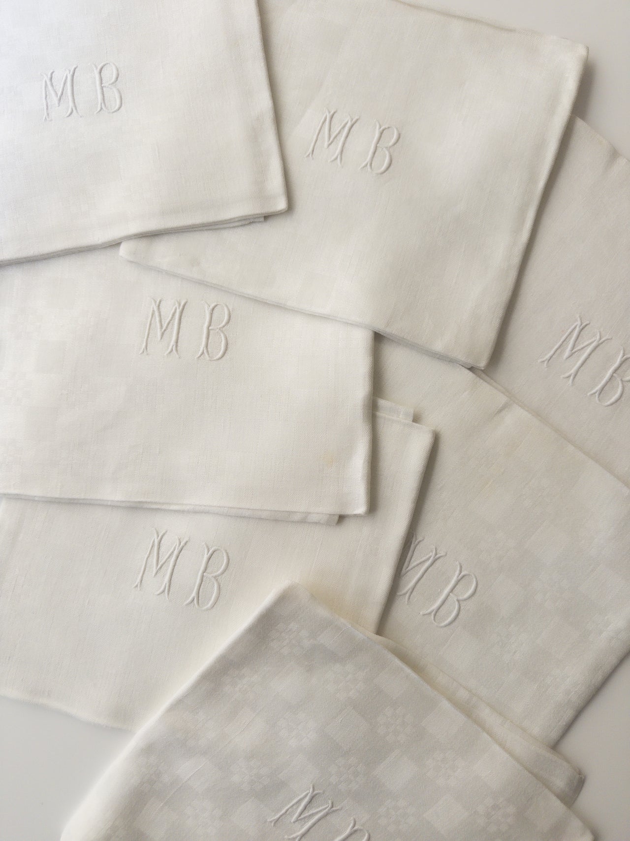 Lot de 7 serviettes vintage en damassé - monogramme MB - craie