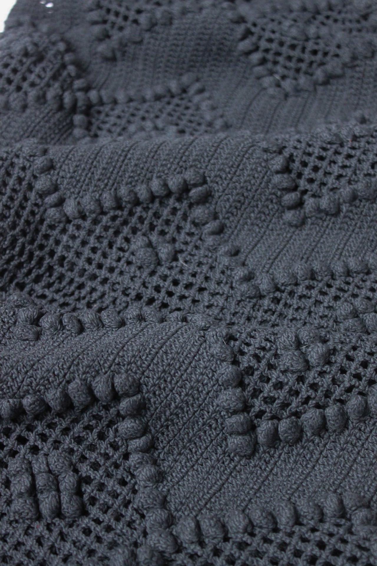 Vintage crochet bedspread - 1930 - gris perle