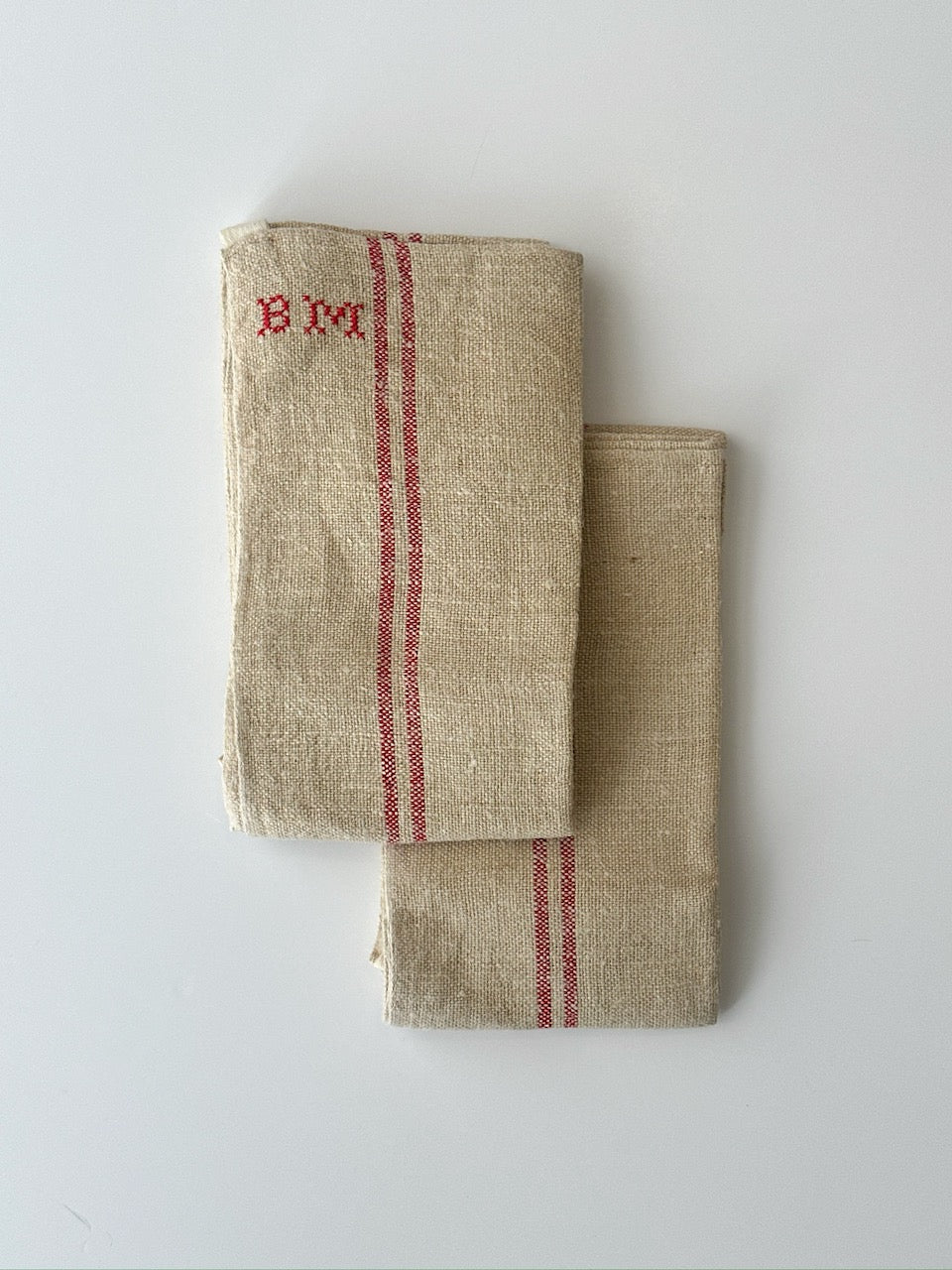 Vintage tea towel - monogram BM - naturel