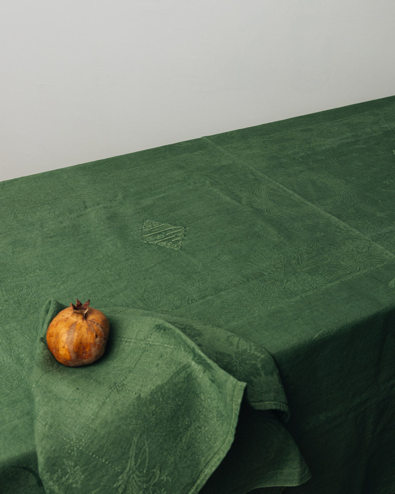 Nappe ancienne monogrammée "MT' - 160x230cm