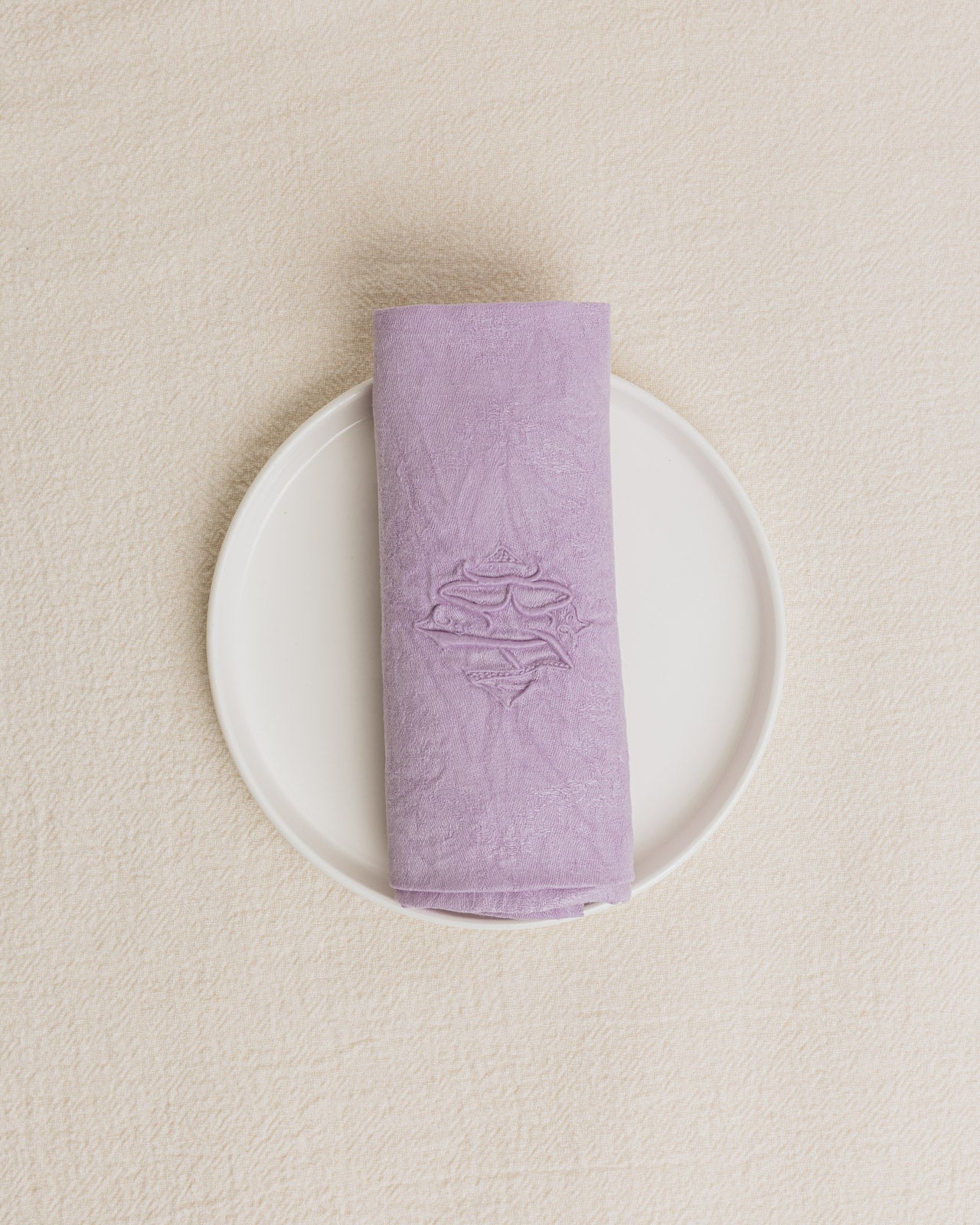 Set de 7 serviettes anciennes monogrammées “BA”