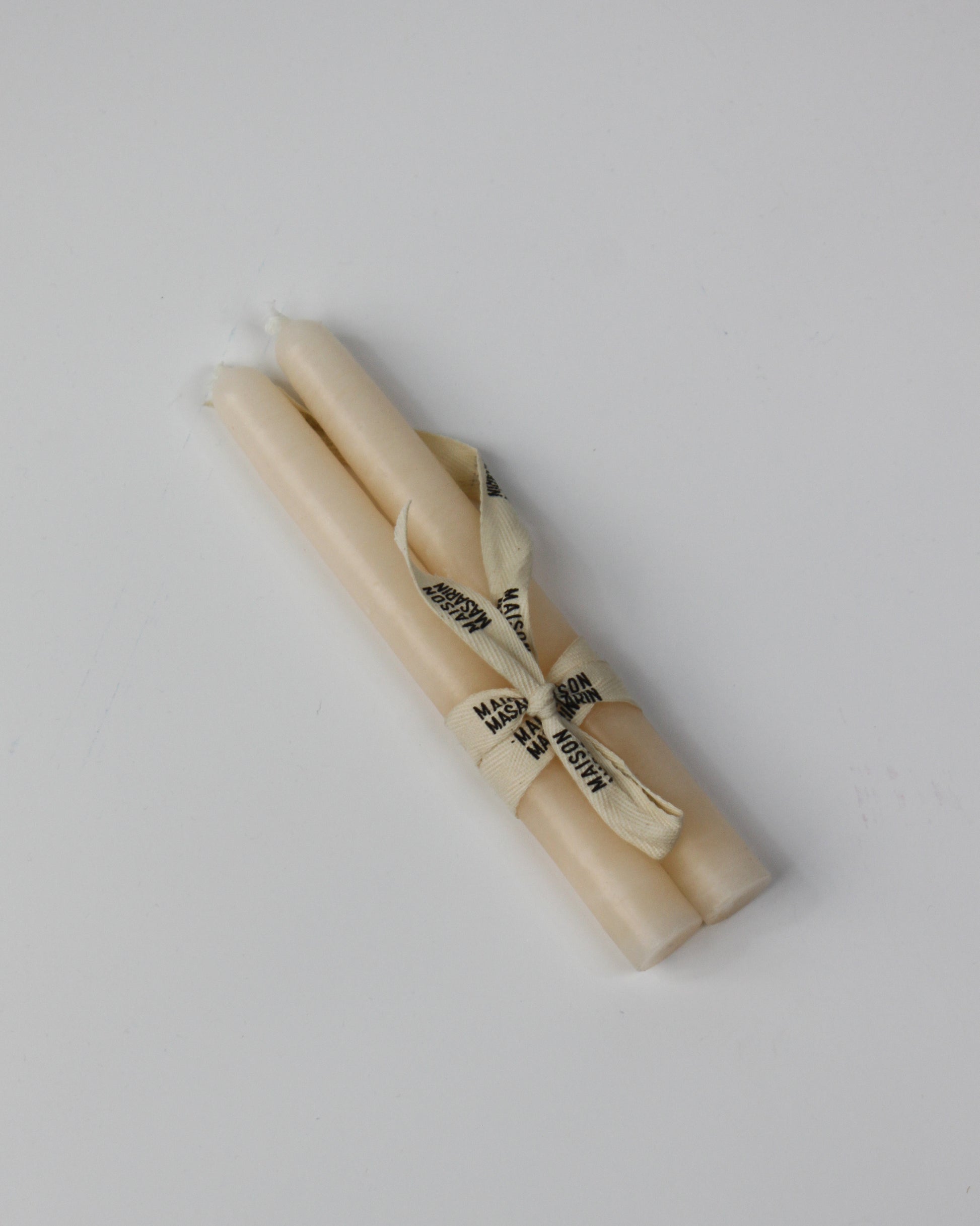 Bougies coniques  artisanales naturelles blanc craie