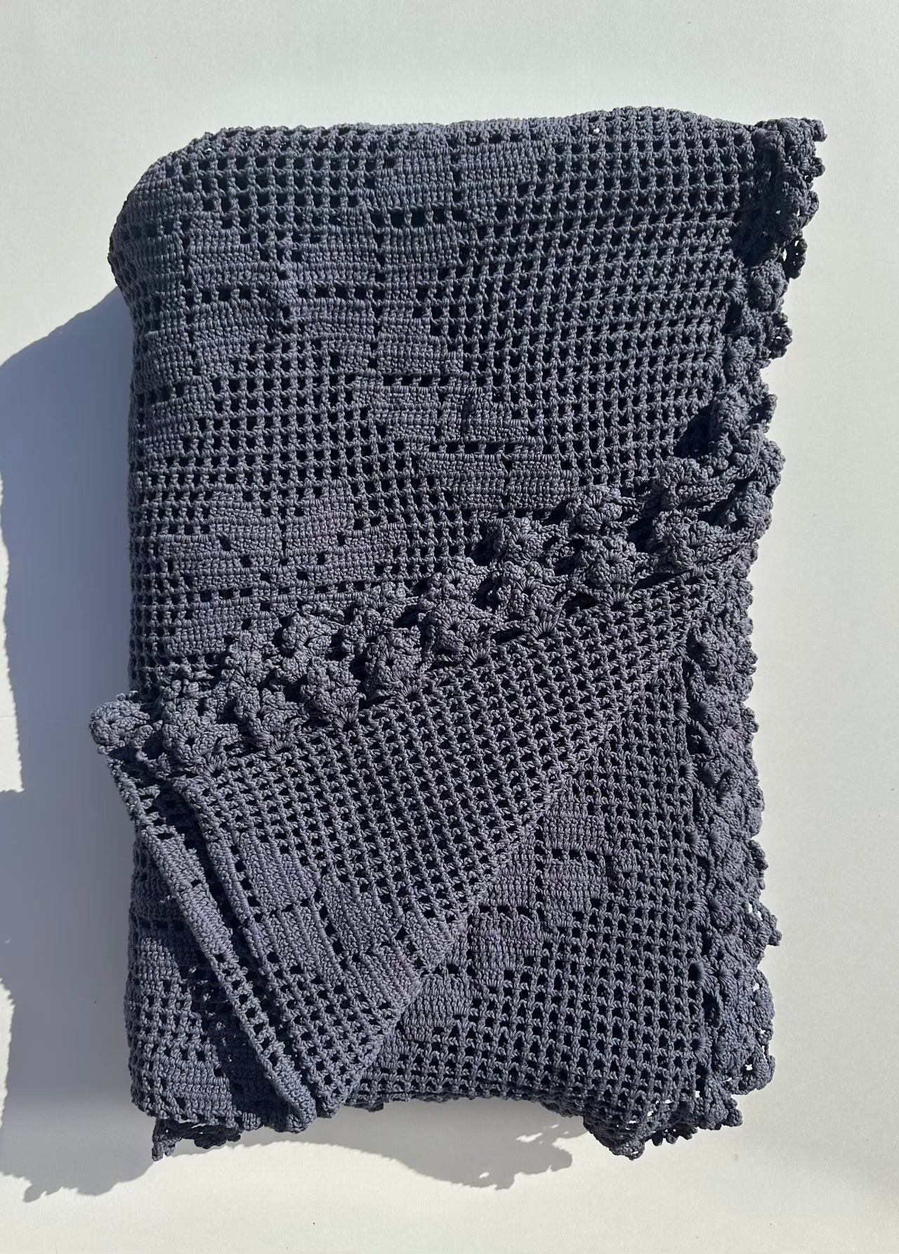 Vintage threadbare bedspread - Carbon -200x200