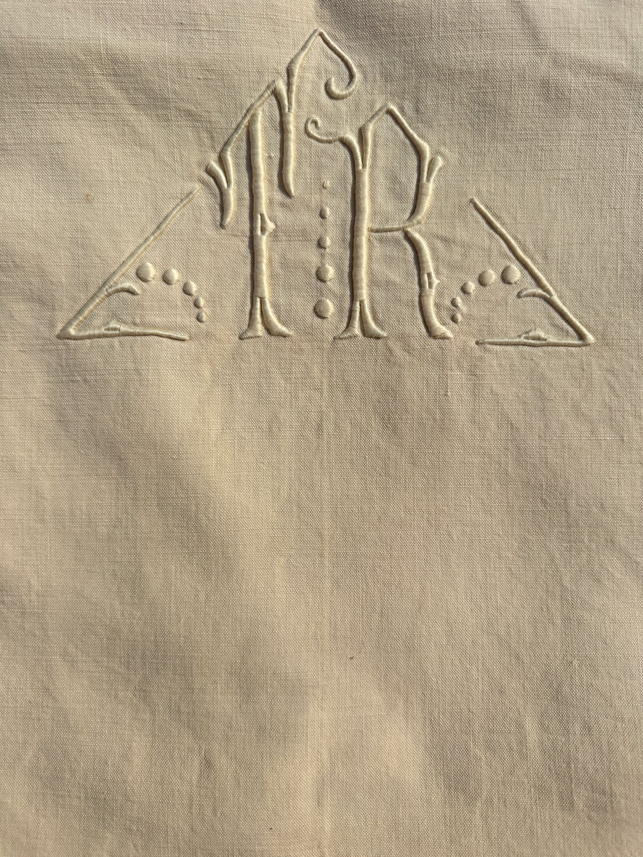 Antique Metis sheet - monogram TR - 203x310cm - Limoncello